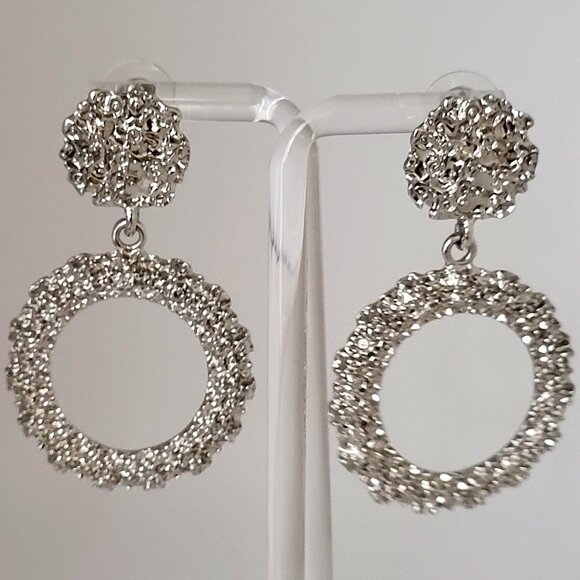 Large Brutalist Style Earrings Silver Tone Disc Drop Circle 2" Unsigned - Picture 2 of 6